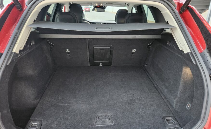 VOLVO XC60 2.0 D4