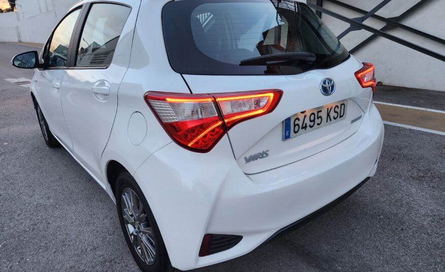 TOYOTA Yaris 1.5 100H