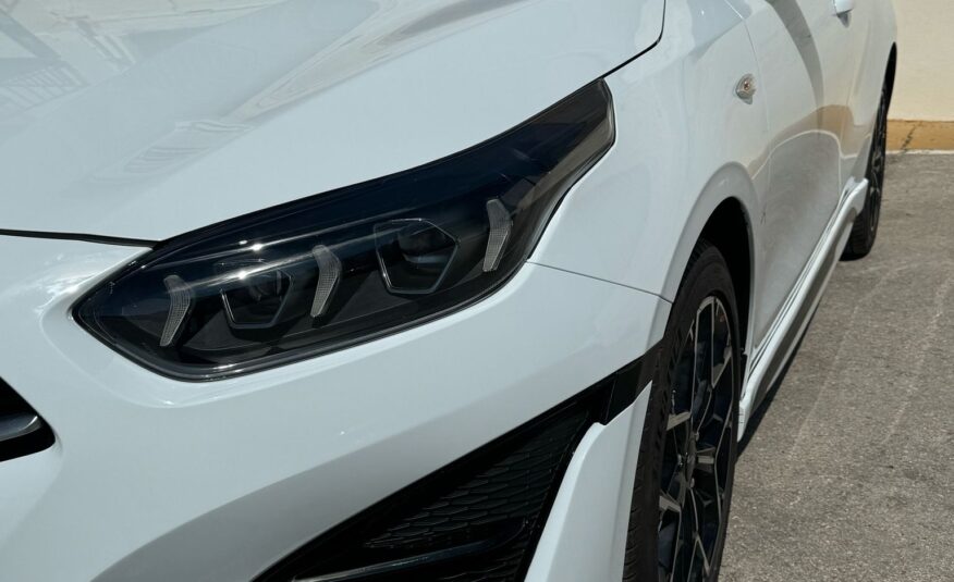 KIA ceed GT LINE