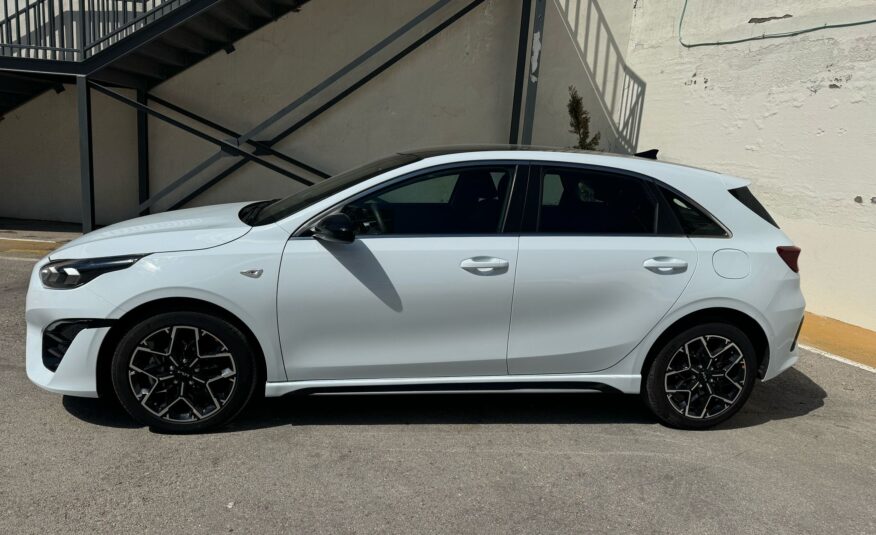 KIA ceed GT LINE