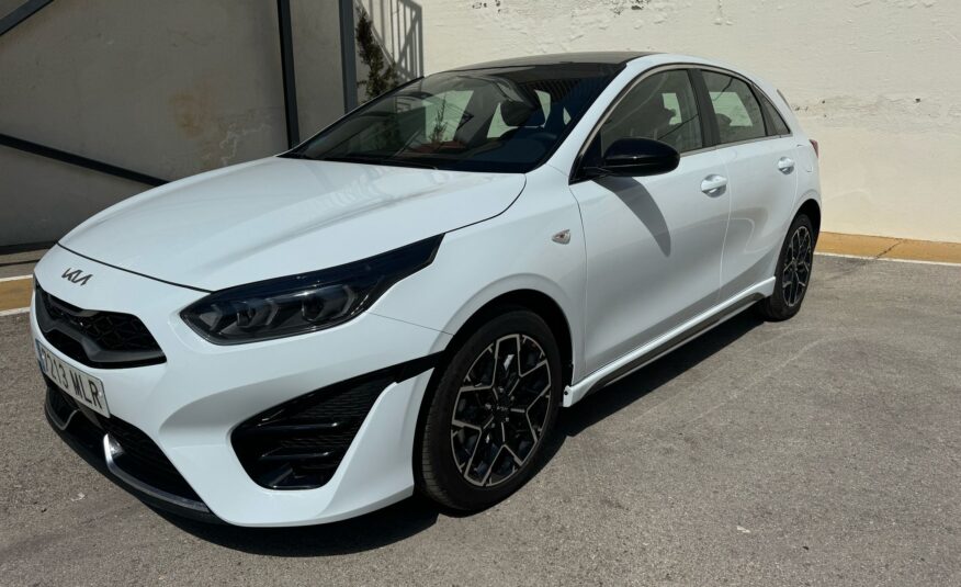 KIA ceed GT LINE