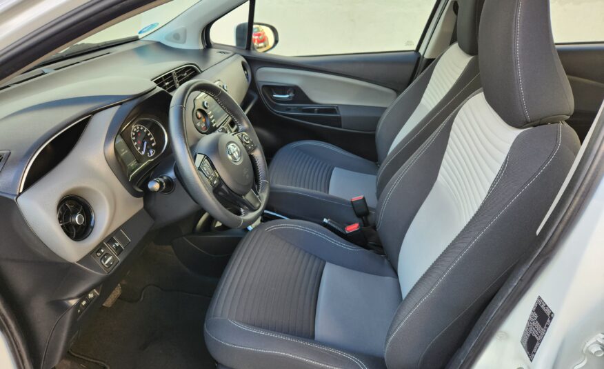 TOYOTA Yaris 1.5 Hybrid Active