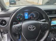 TOYOTA Auris TOURING
