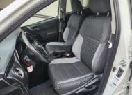 TOYOTA Auris TOURING