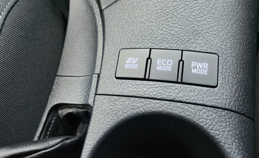 TOYOTA Auris TOURING