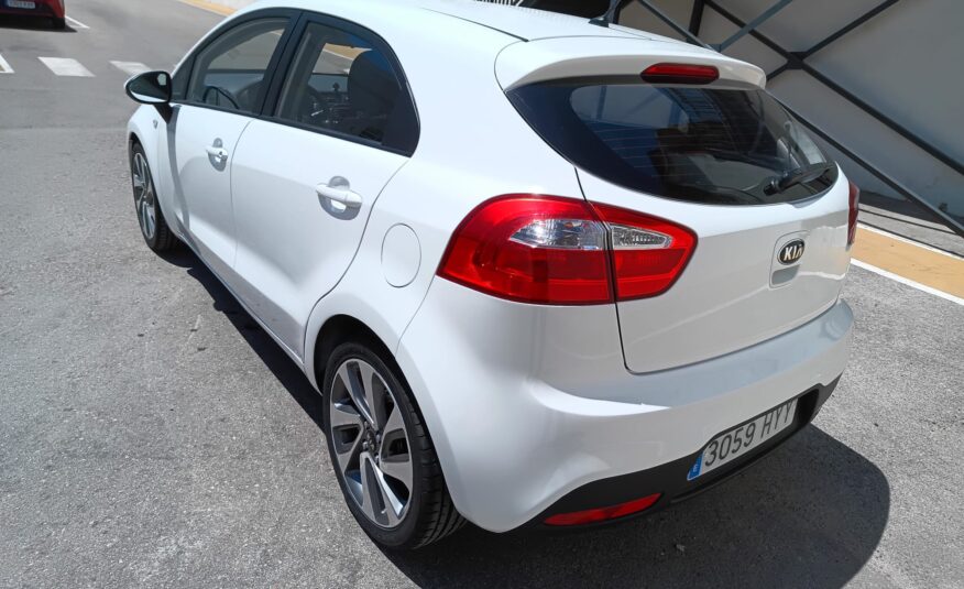 KIA RIO 1.2 CVVT 85cv Concept