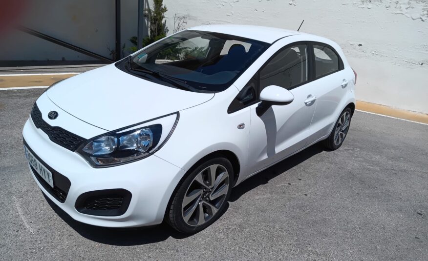 KIA RIO 1.2 CVVT 85cv Concept