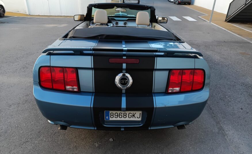 MUSTANG CHALLENGER GT AWD V8 CABRIO