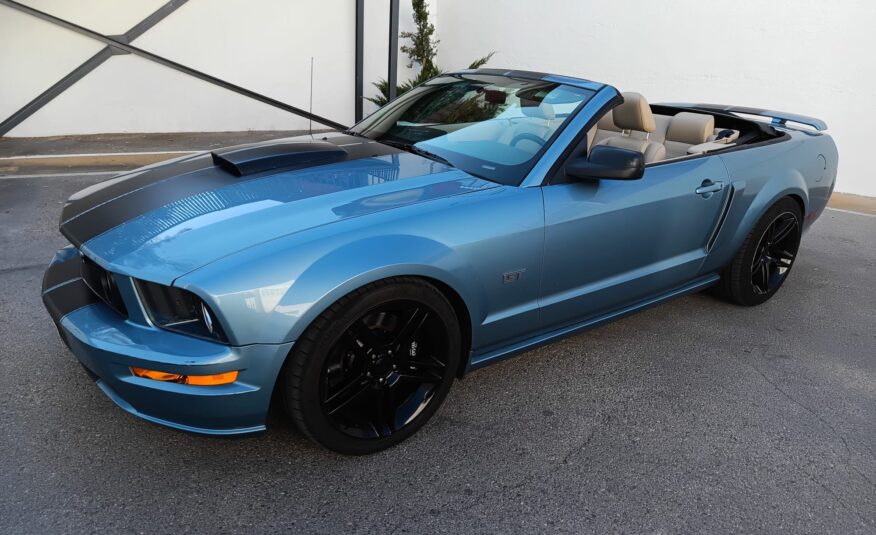 MUSTANG CHALLENGER GT AWD V8 CABRIO