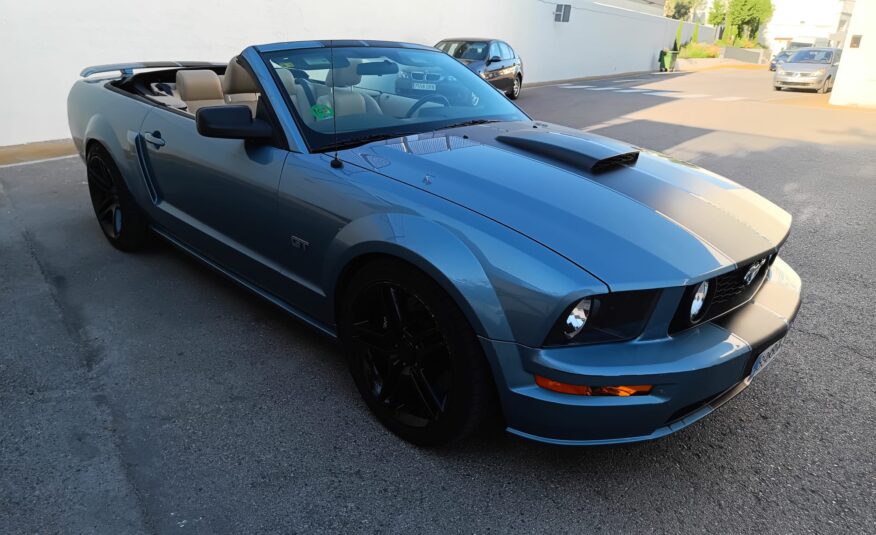 MUSTANG CHALLENGER GT AWD V8 CABRIO