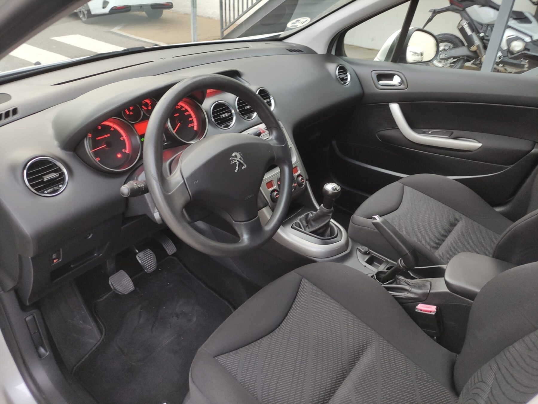 PEUGEOT 308 5P Access 1.6 HDI 92 FAP