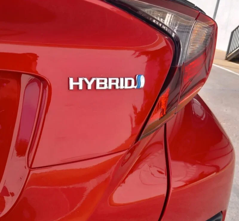 TOYOTA C-HR 1.8 125H