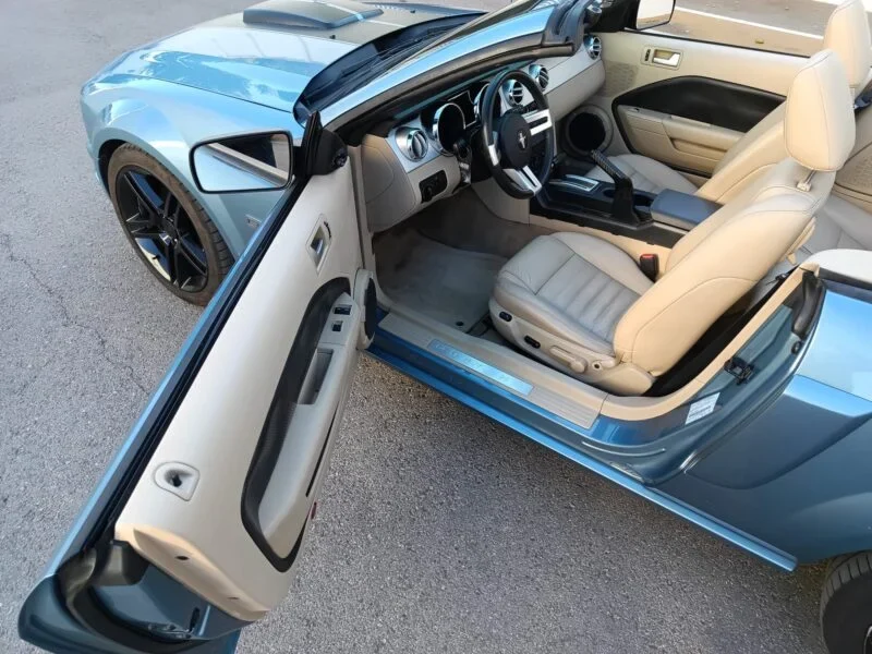 FORD Mustang CHALLENGER GT AWD V8 CABRIO