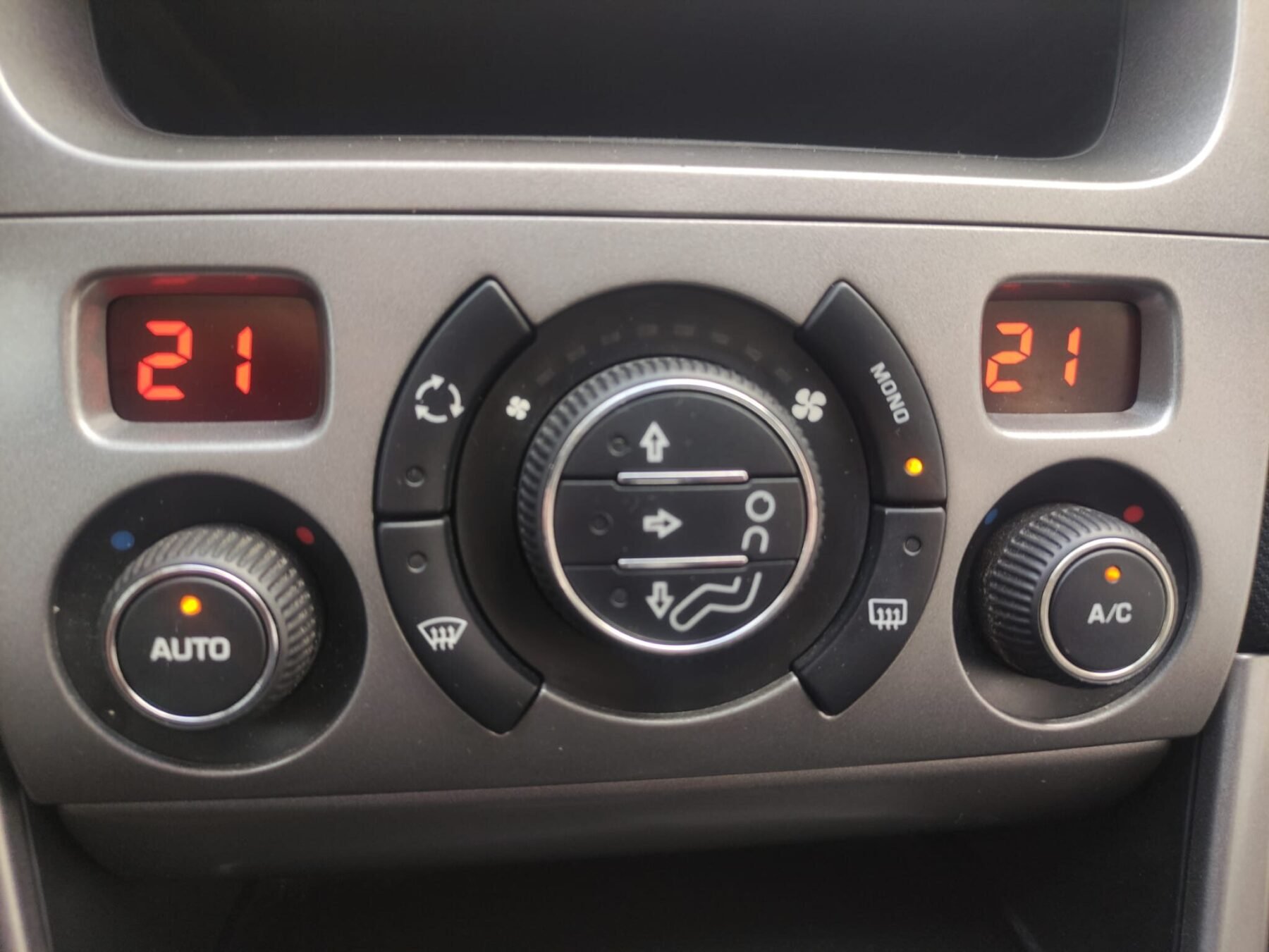 PEUGEOT 308 5P Access 1.6 HDI 92 FAP