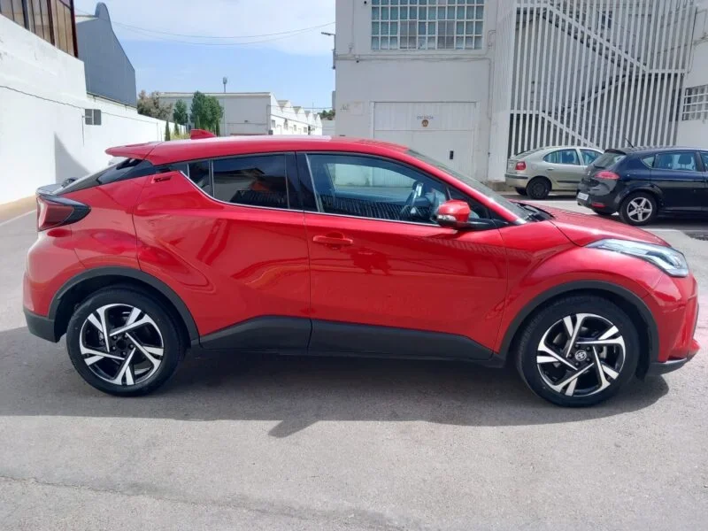 TOYOTA C-HR 1.8 125H