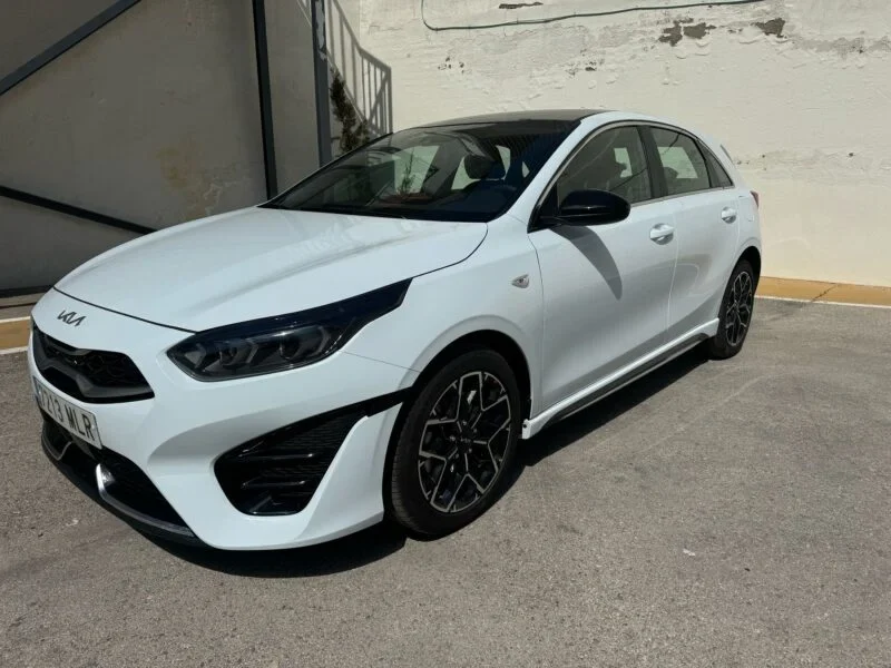 KIA CEED GT LINE