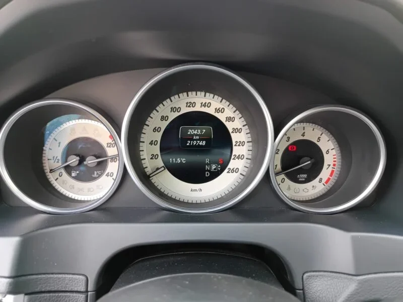 MERCEDES-BENZ CLASE E COUPE  400