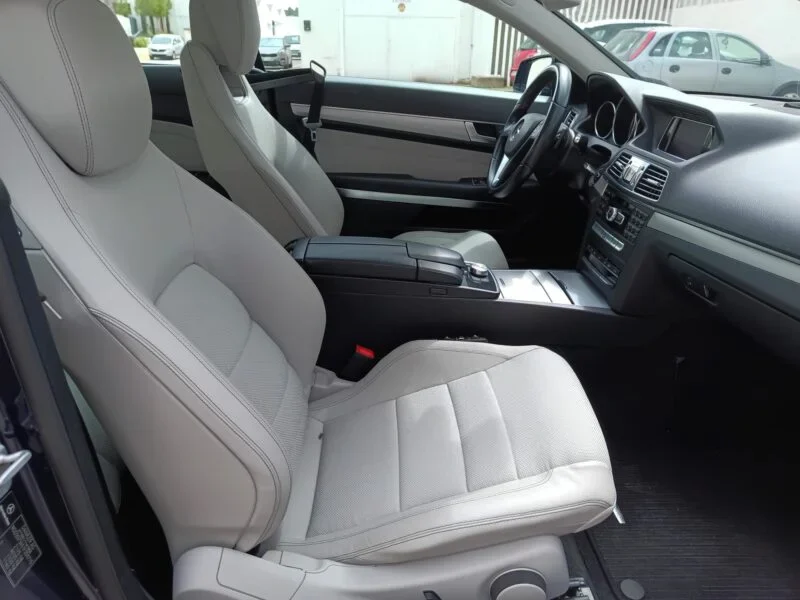 MERCEDES-BENZ CLASE E COUPE  400