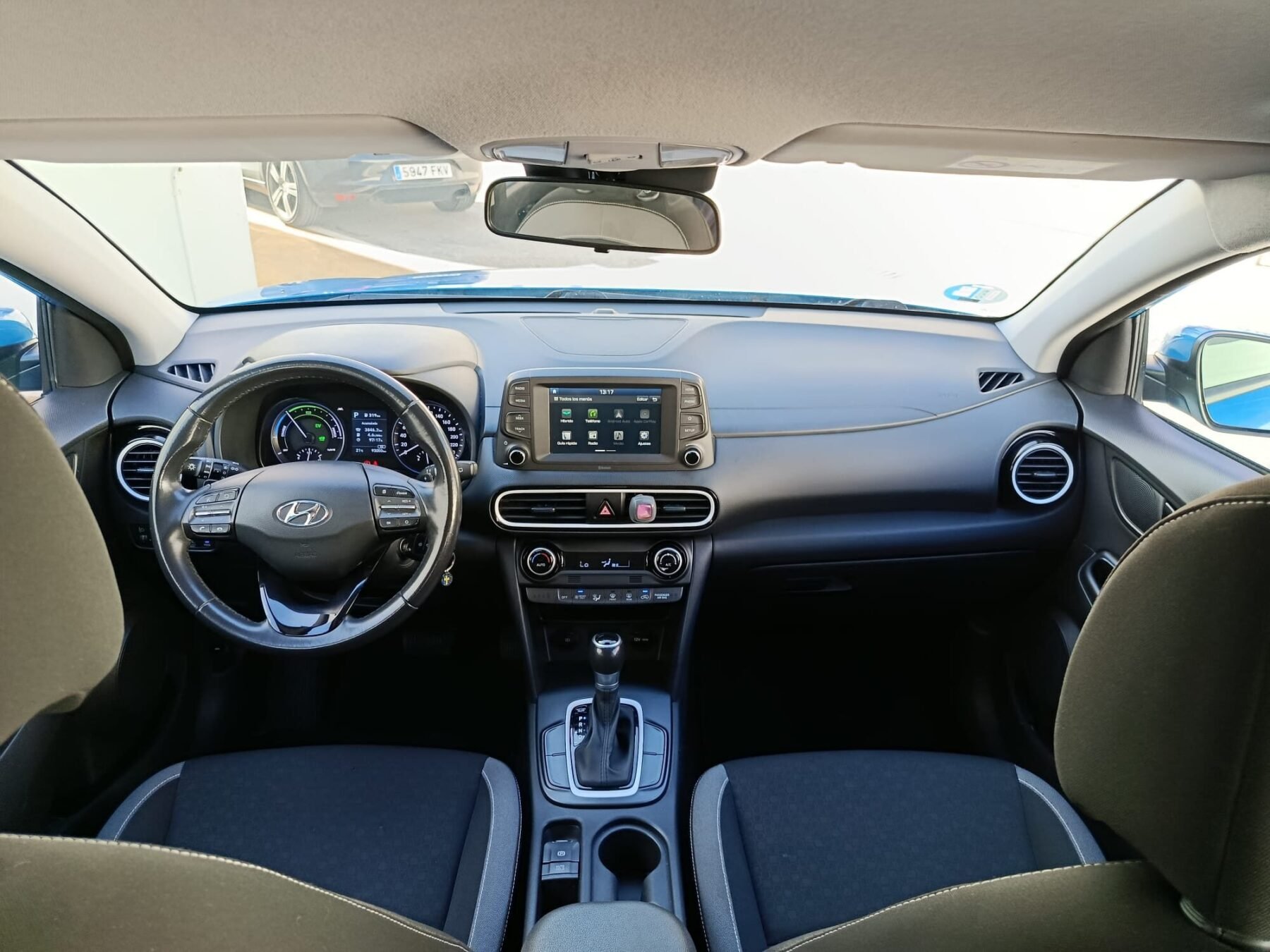 HYUNDAI KONA 1.6 GDI HEV Style Sky DCT