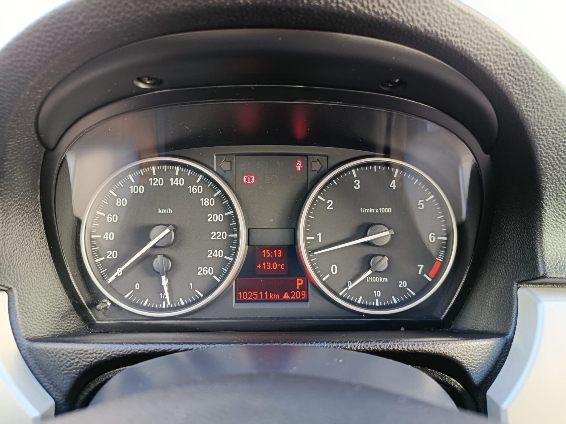 BMW Serie 3 318i E90