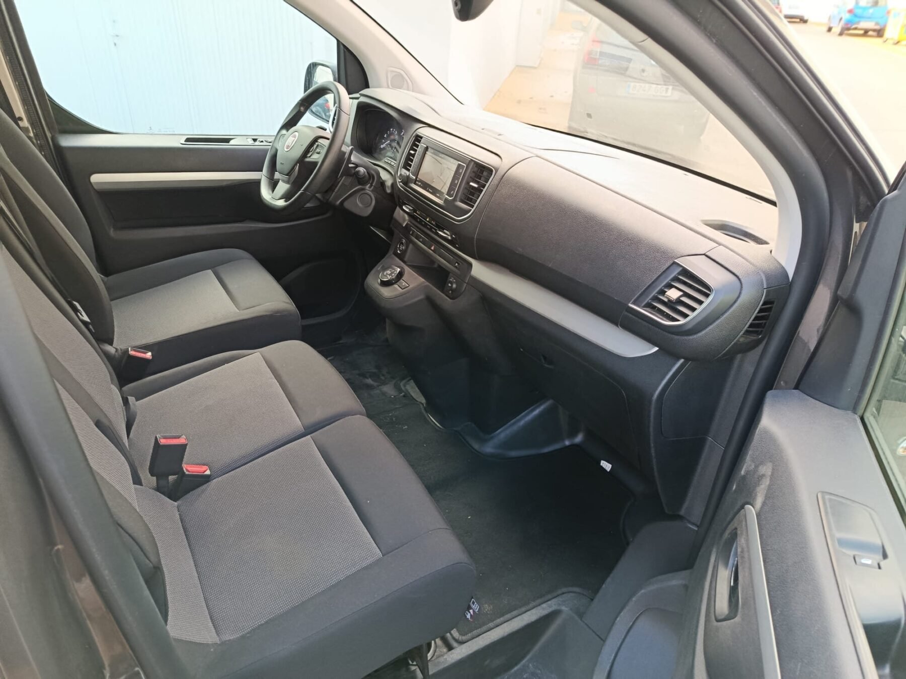 FIAT Furgon L2 145cv AT8 Lounge