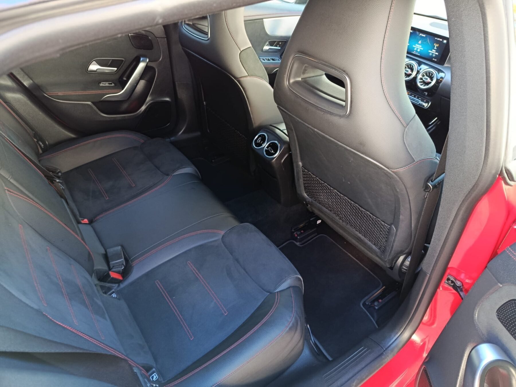 MERCEDES-BENZ CLA 200 D DCT Shooting Brake