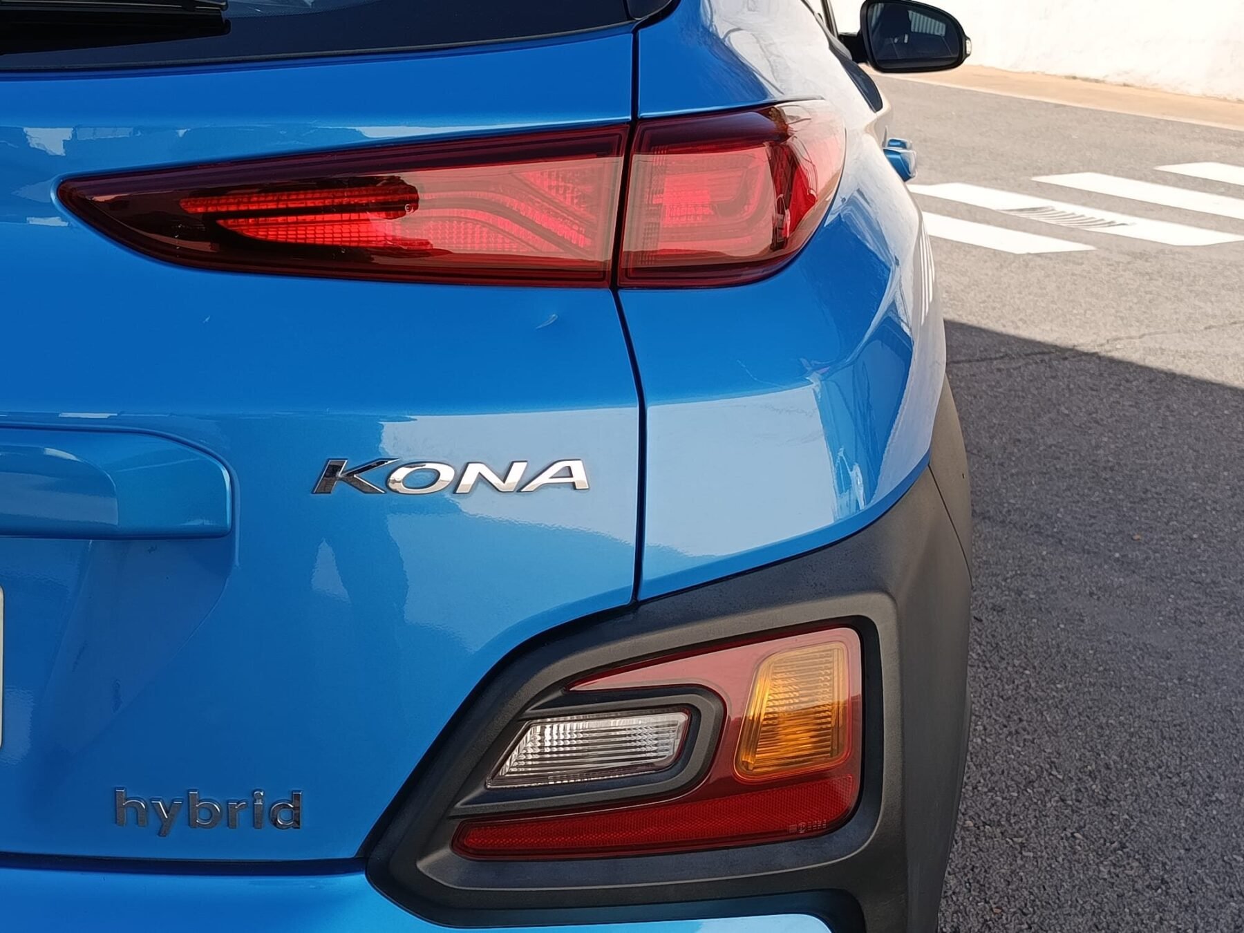 HYUNDAI KONA 1.6 GDI HEV Style Sky DCT