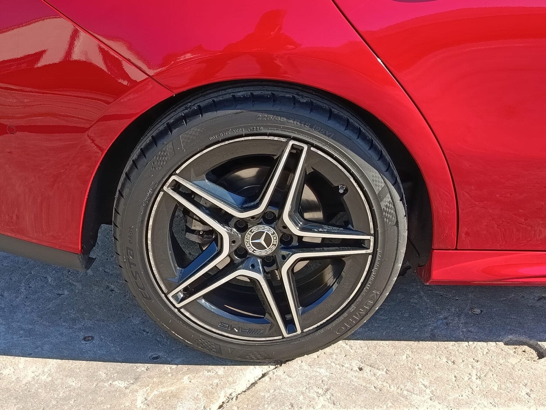 MERCEDES-BENZ CLA 200 D DCT Shooting Brake