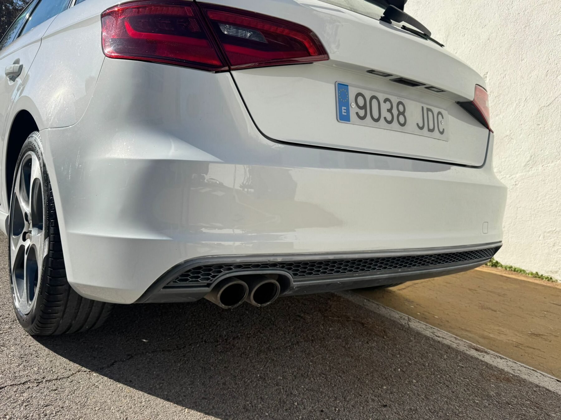 AUDI A3 Sportback 2.0 TDI clean d S line