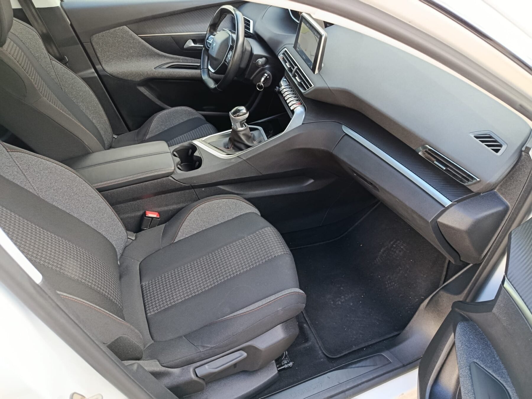 PEUGEOT 3008 1.5 BlueHDi 96kW 130CV SS Active