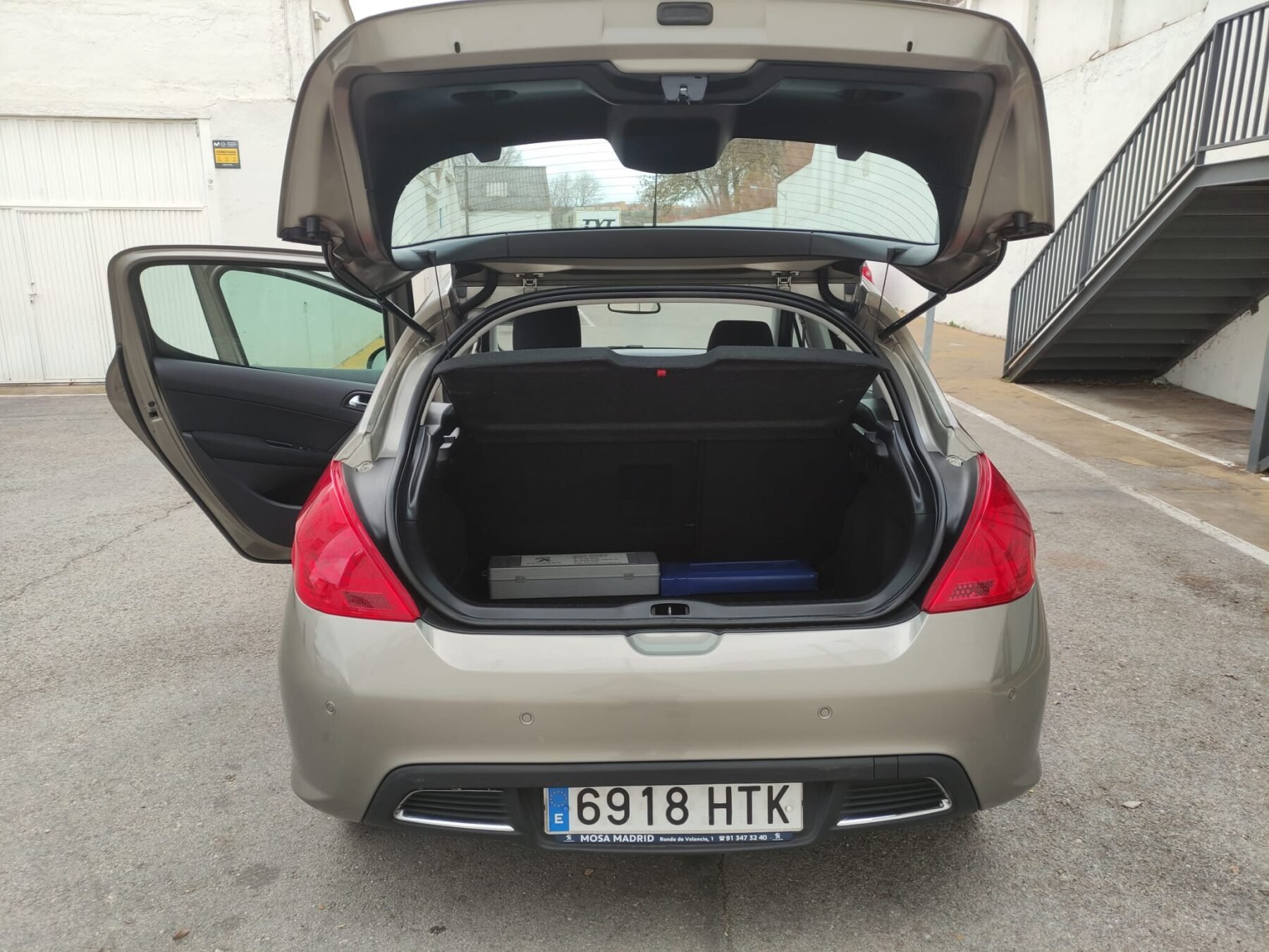 PEUGEOT 308 Active 1.6 VTi 120