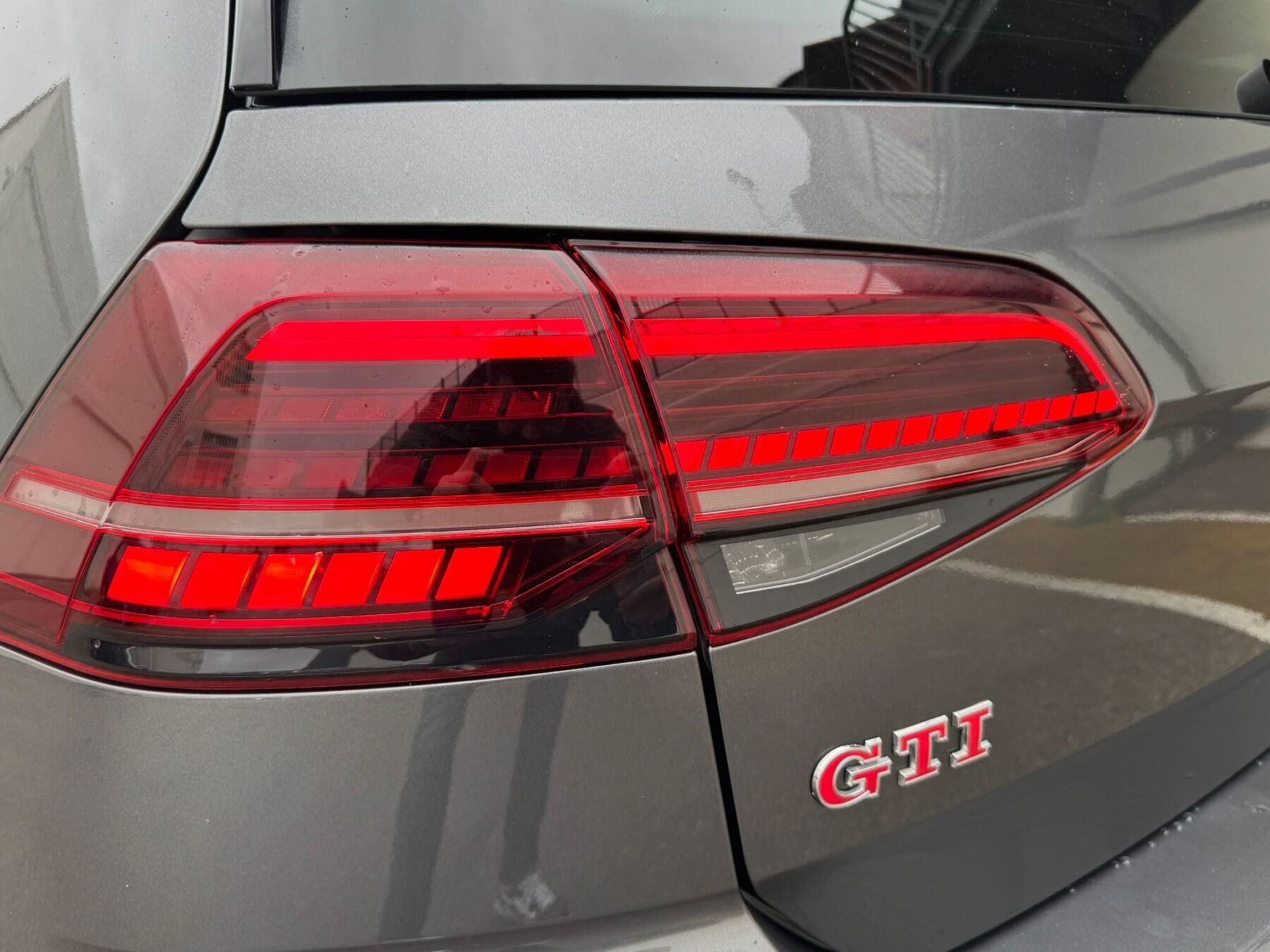 VOLKSWAGEN GOLF GTI Performance 2.0 TSI 180kW 245CV