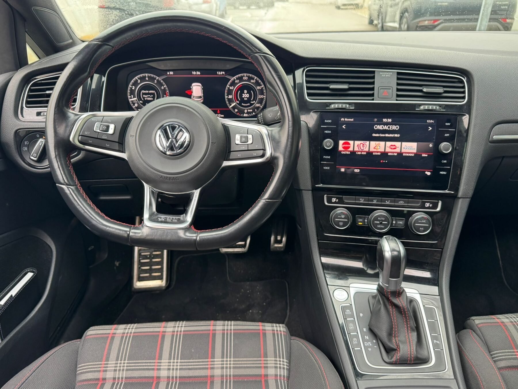 VOLKSWAGEN GOLF GTI Performance 2.0 TSI 180kW 245CV