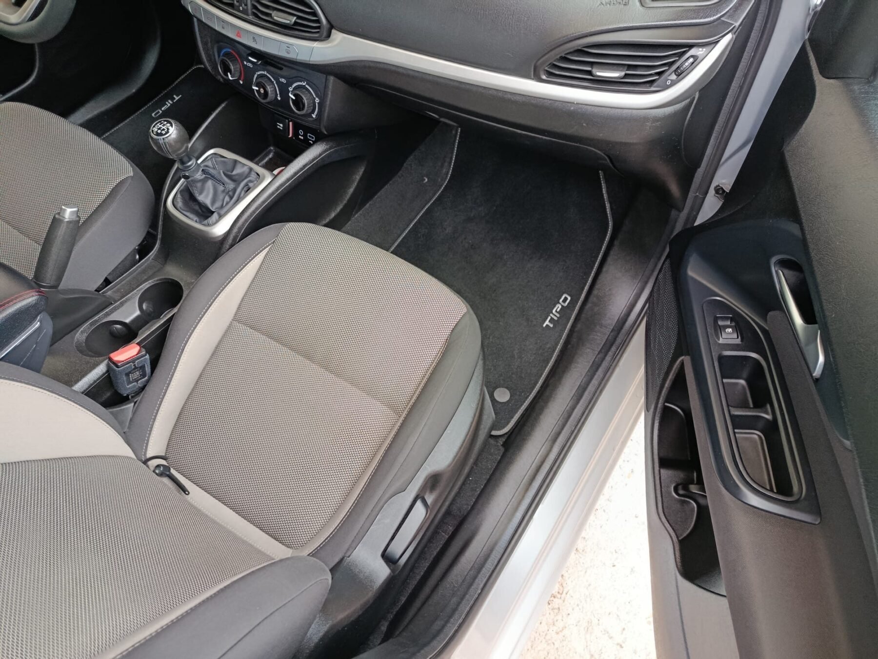 FIAT TIPO 1.4 16v Easy 70kW 95CV gasolina