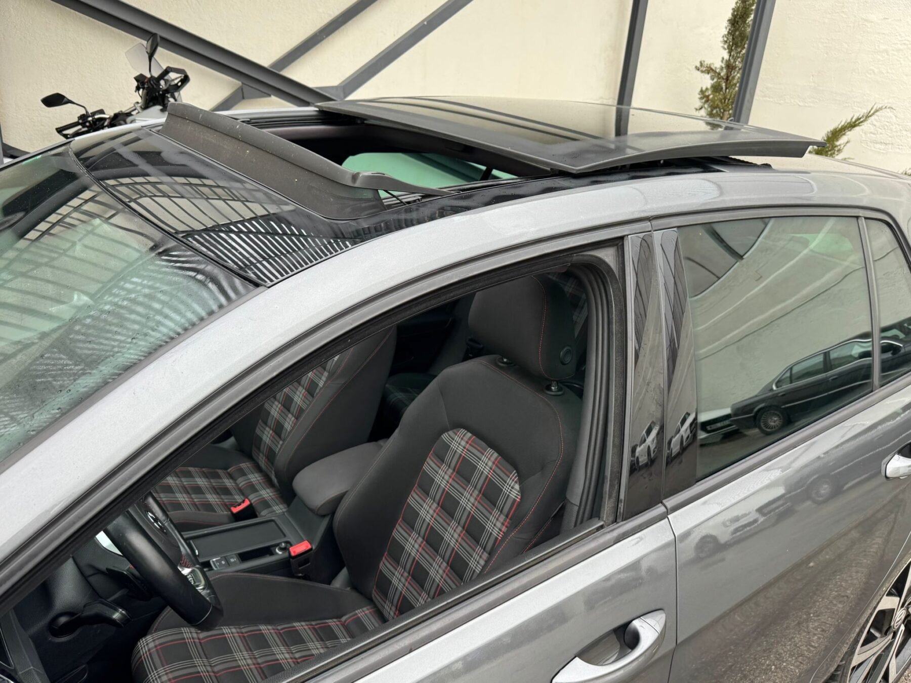 VOLKSWAGEN GOLF GTI Performance 2.0 TSI 180kW 245CV