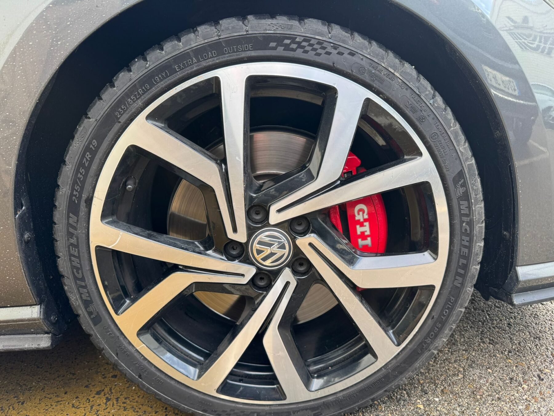 VOLKSWAGEN GOLF GTI Performance 2.0 TSI 180kW 245CV