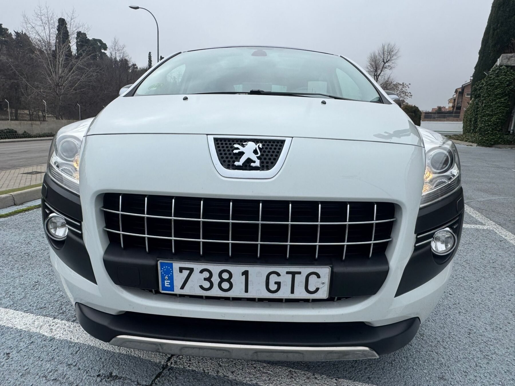 PEUGEOT 3008 Sport Pack 1.6 THP
