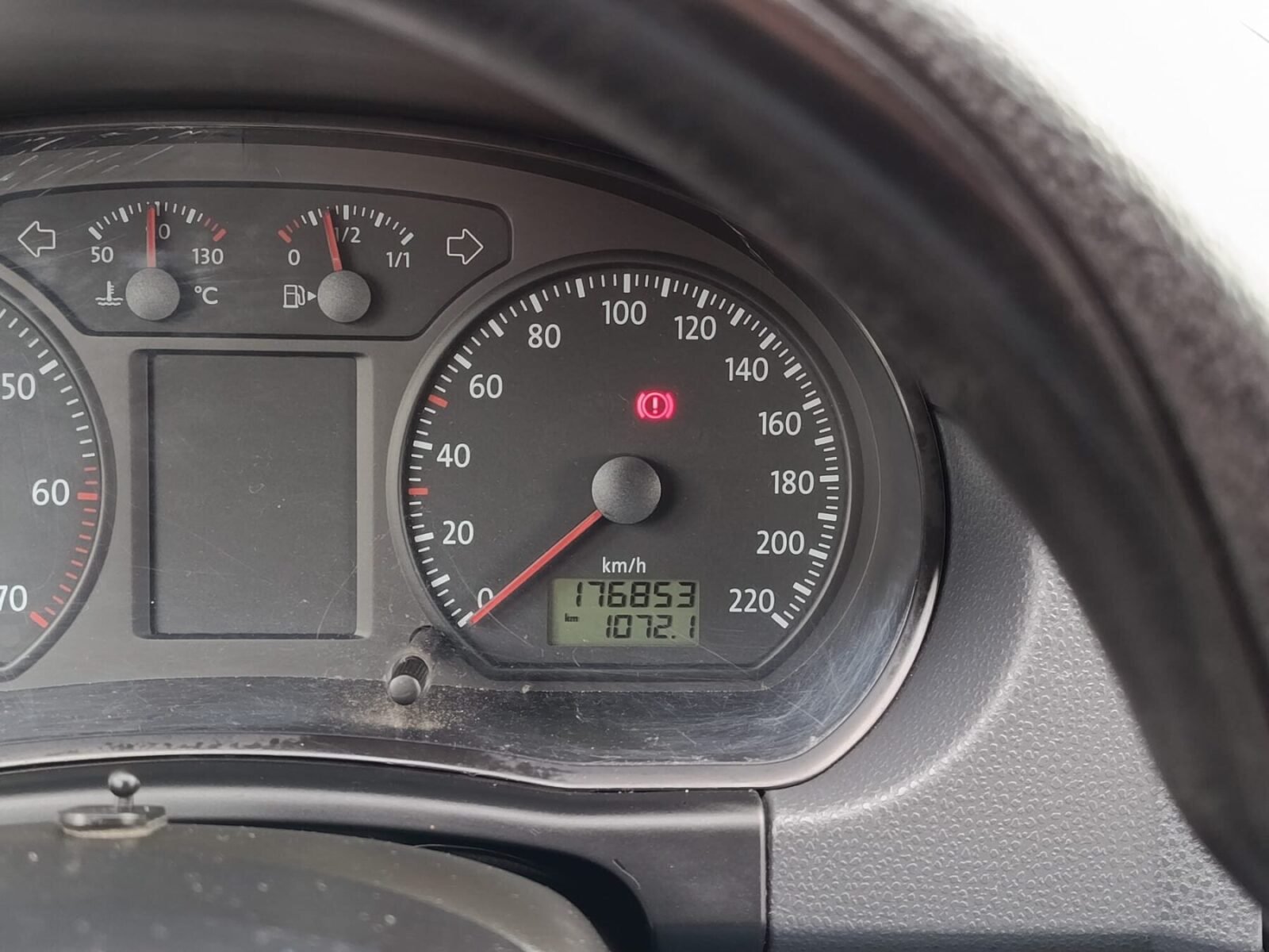 VOLKSWAGEN POLO  1.4 Advance