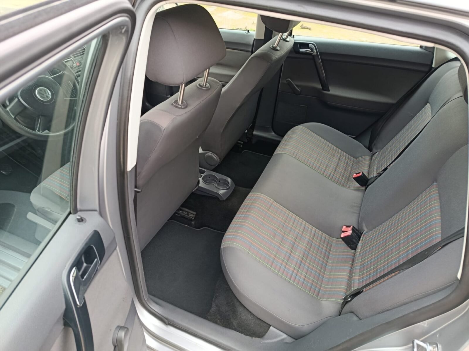 VOLKSWAGEN POLO  1.4 Advance
