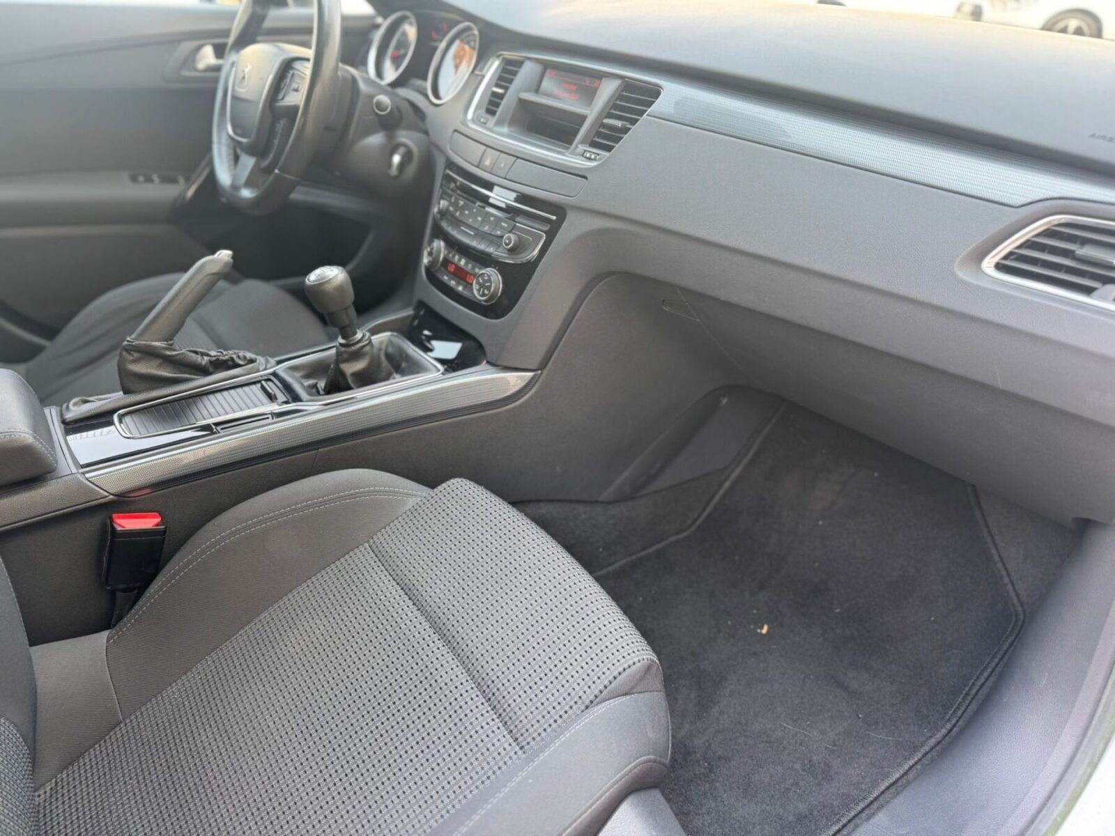 PEUGEOT 508 ACTIVE 1.6 THP