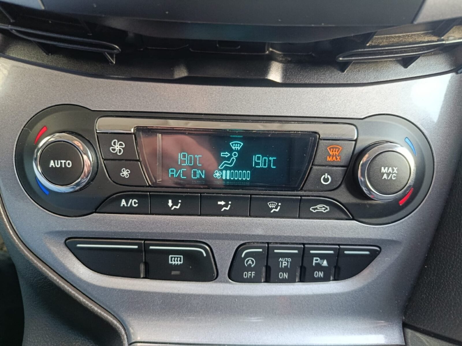 FORD FOCUS 1.6 ecobost