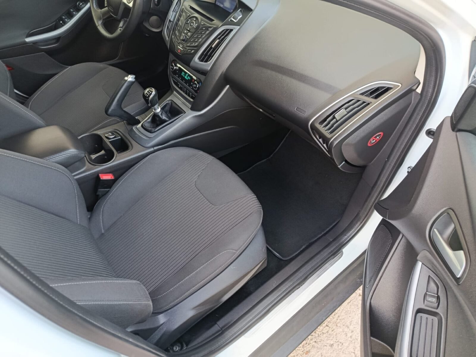 FORD FOCUS 1.6 ecobost