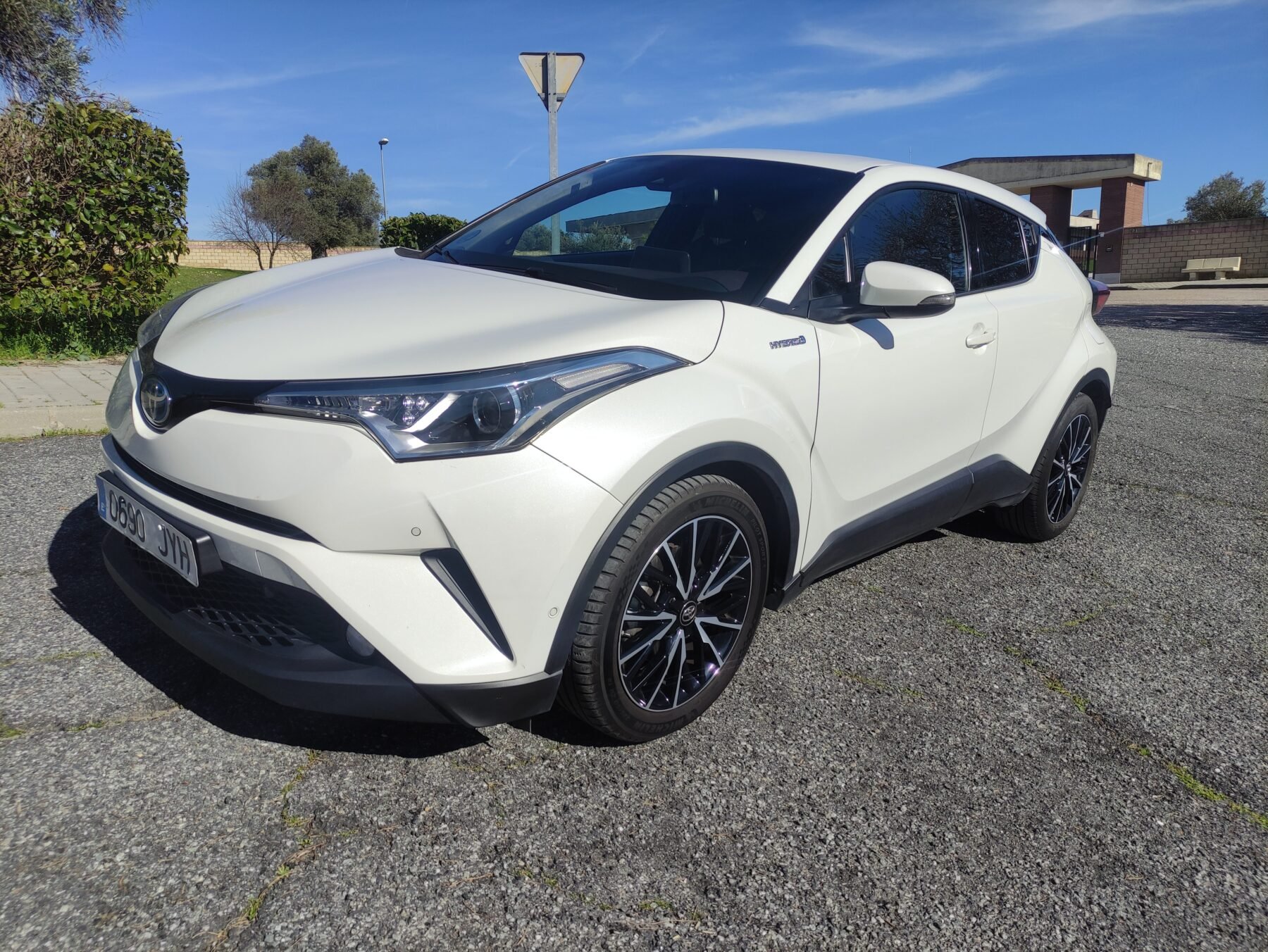 TOYOTA C-HR 1.8 125H Advance