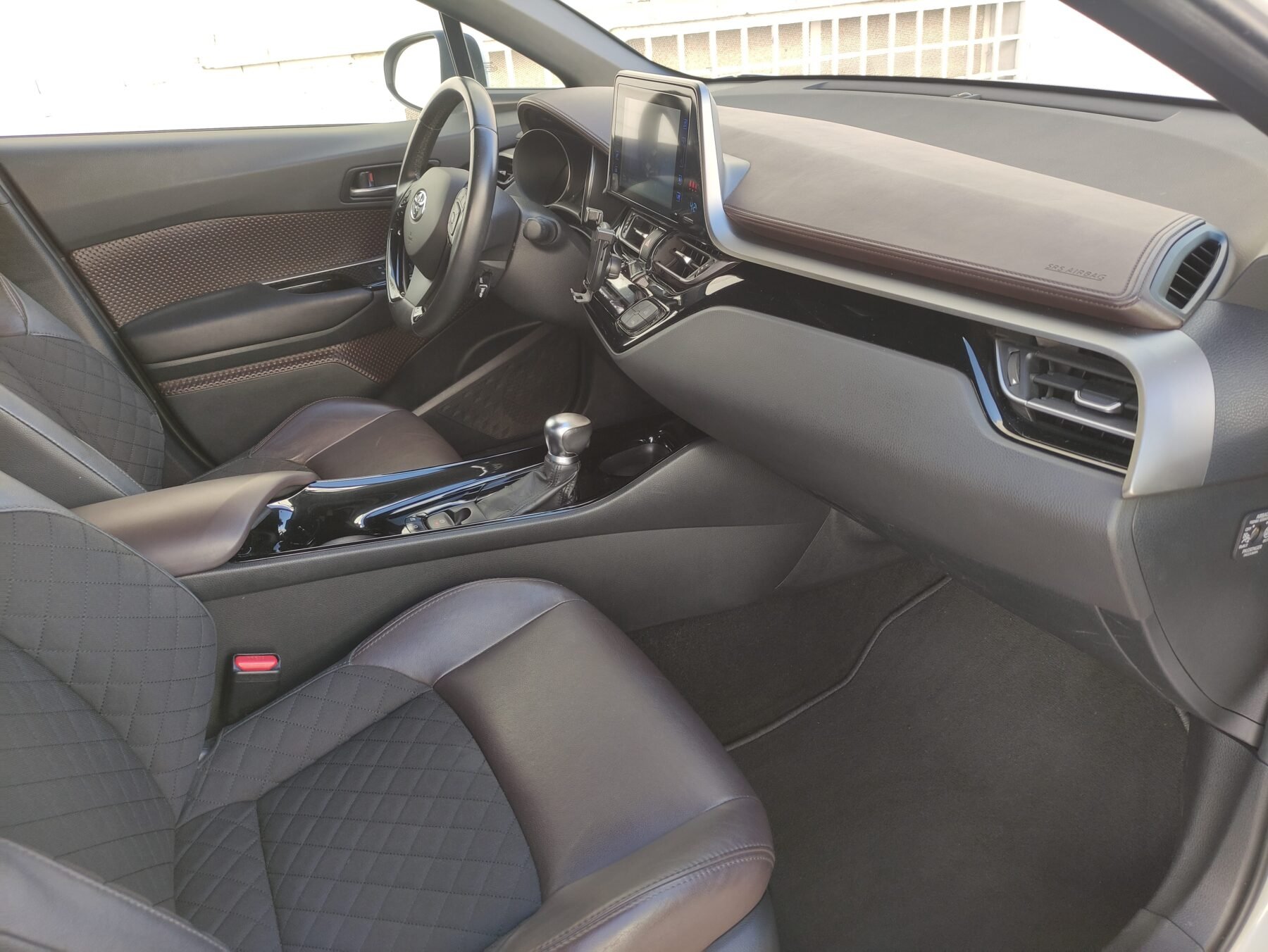 TOYOTA C-HR 1.8 125H Advance