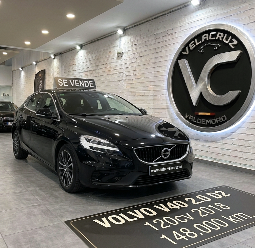 VOLVO V40 2.0 D2