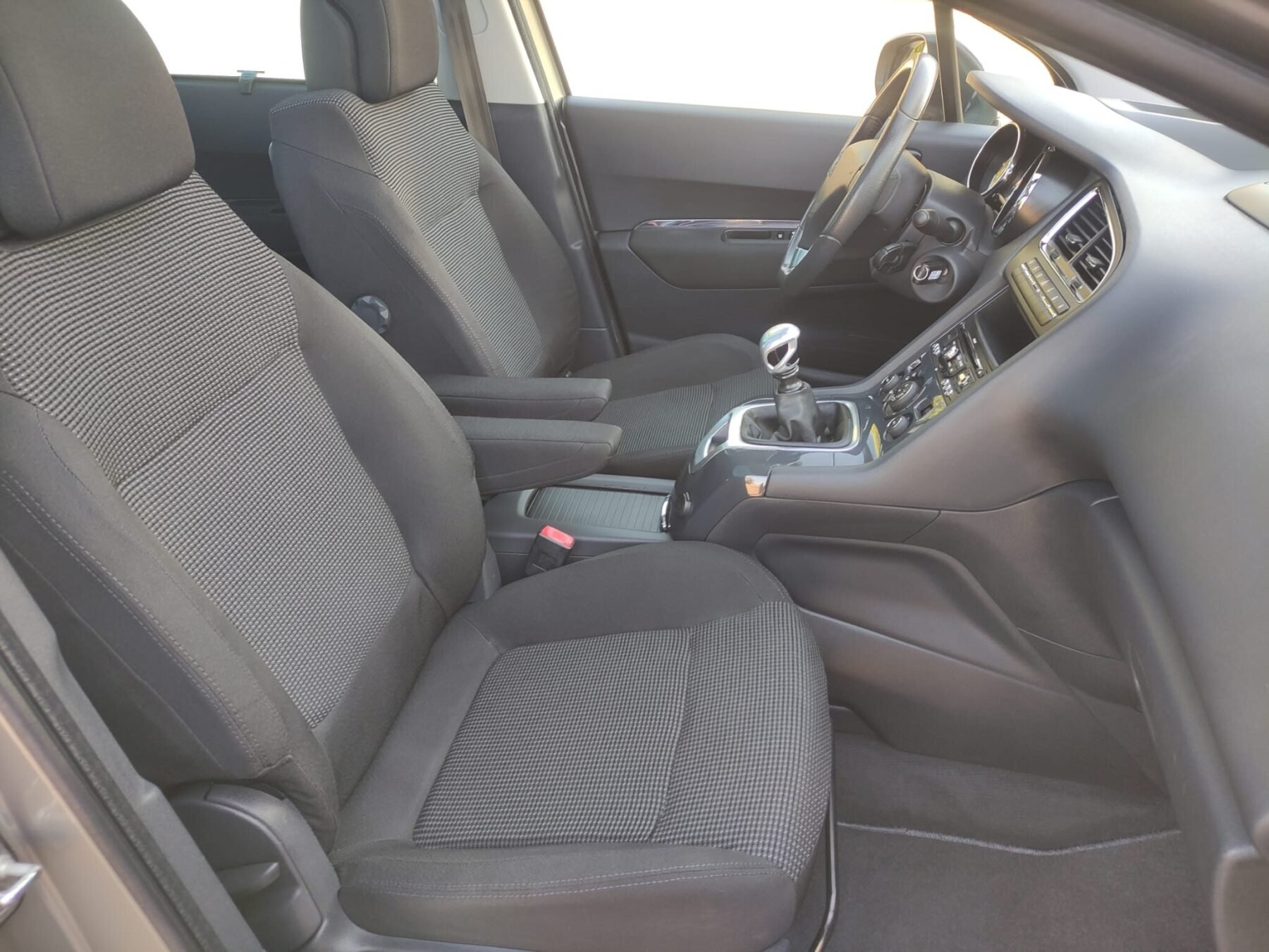 PEUGEOT 5008 Sport pack 