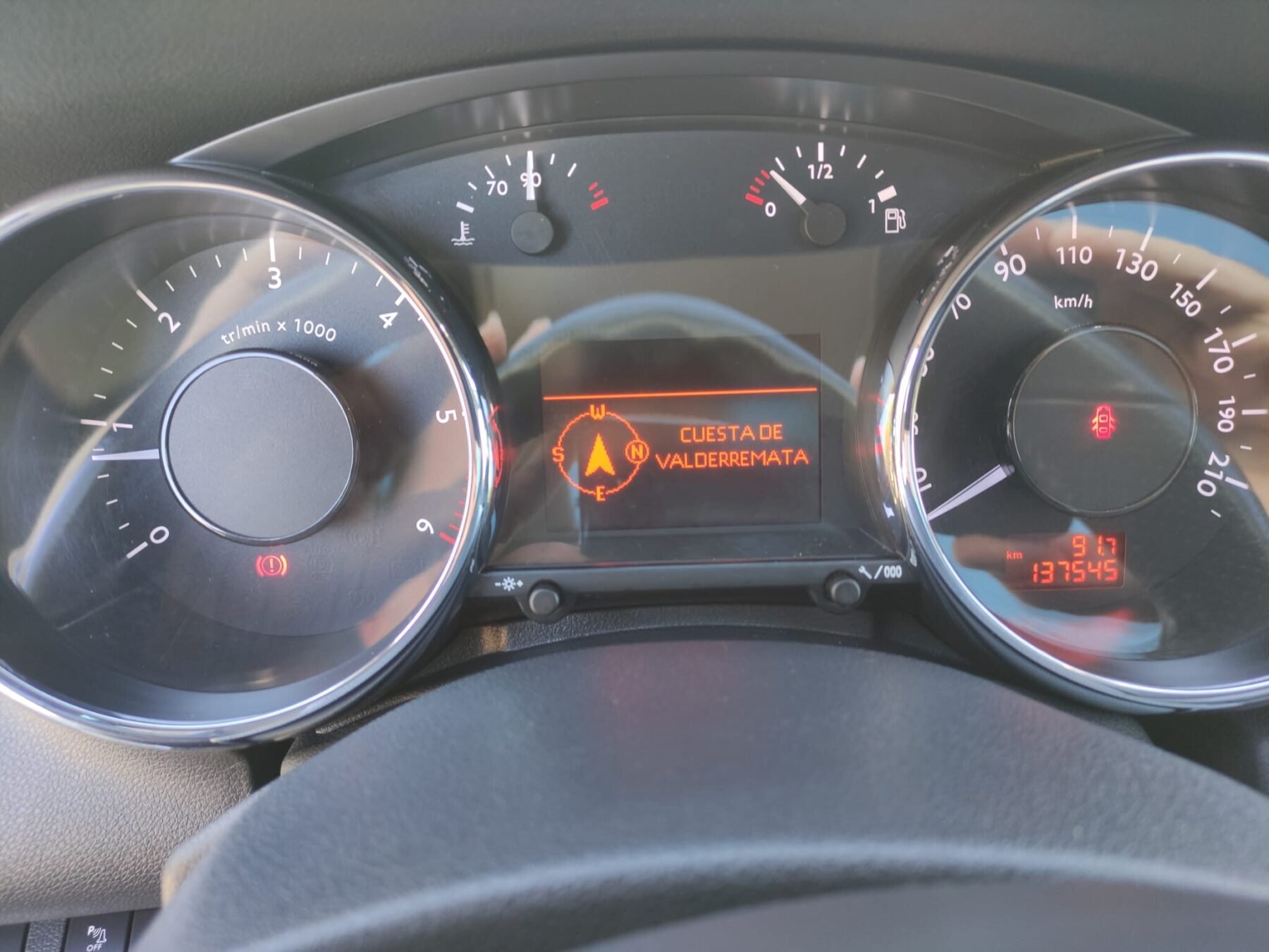 PEUGEOT 5008 Sport pack 