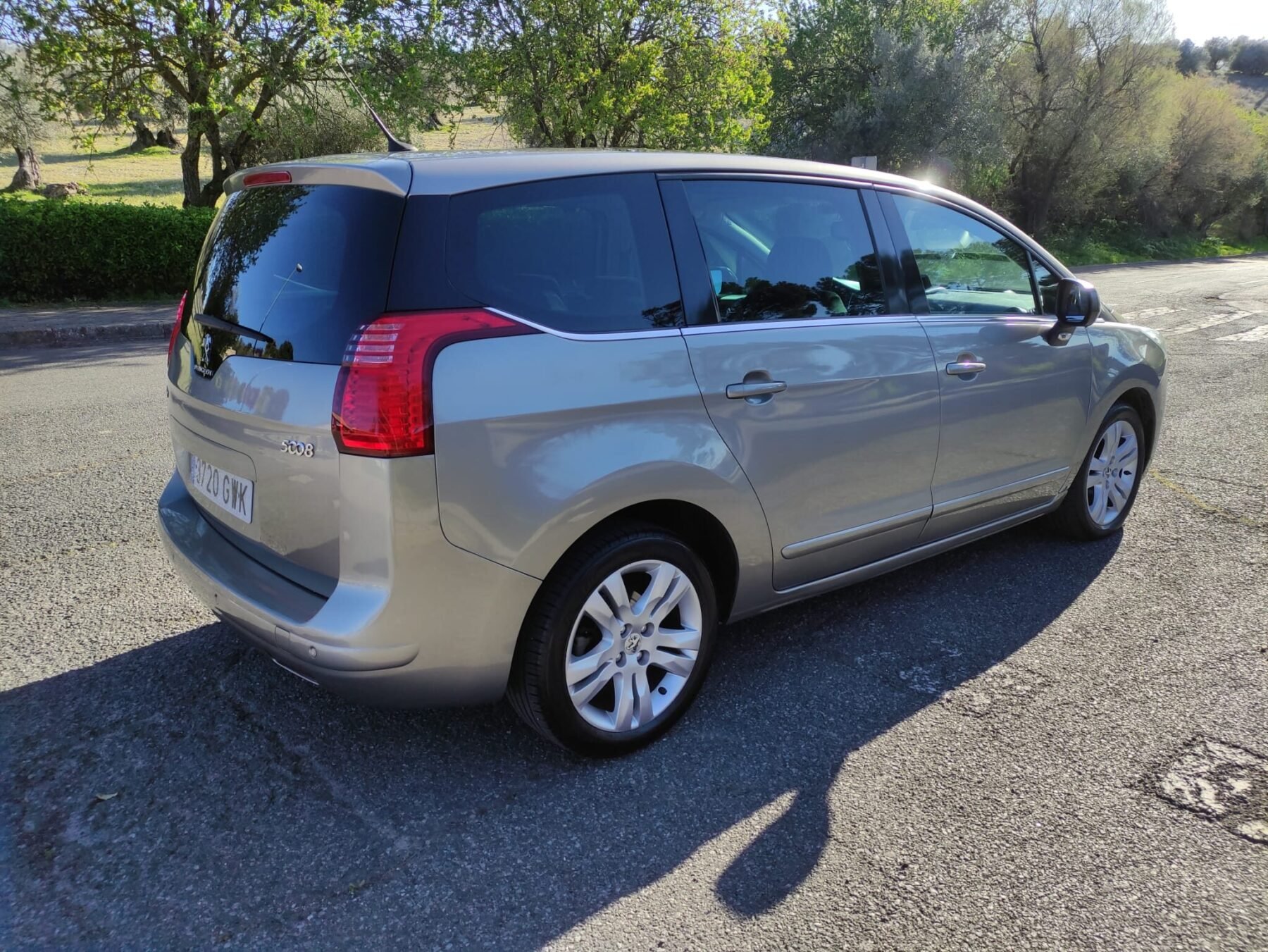 PEUGEOT 5008 Sport pack 