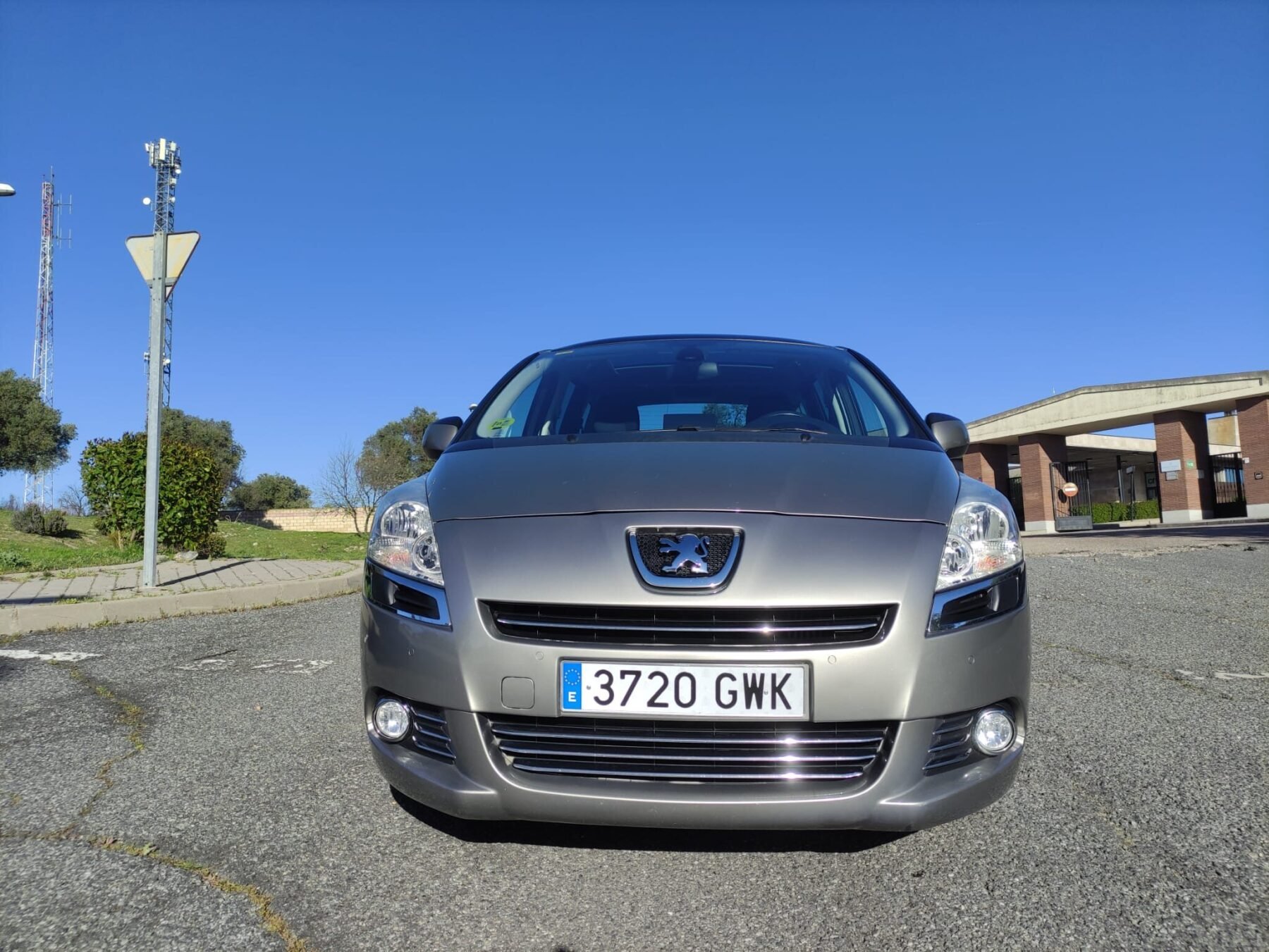 PEUGEOT 5008 Sport pack 