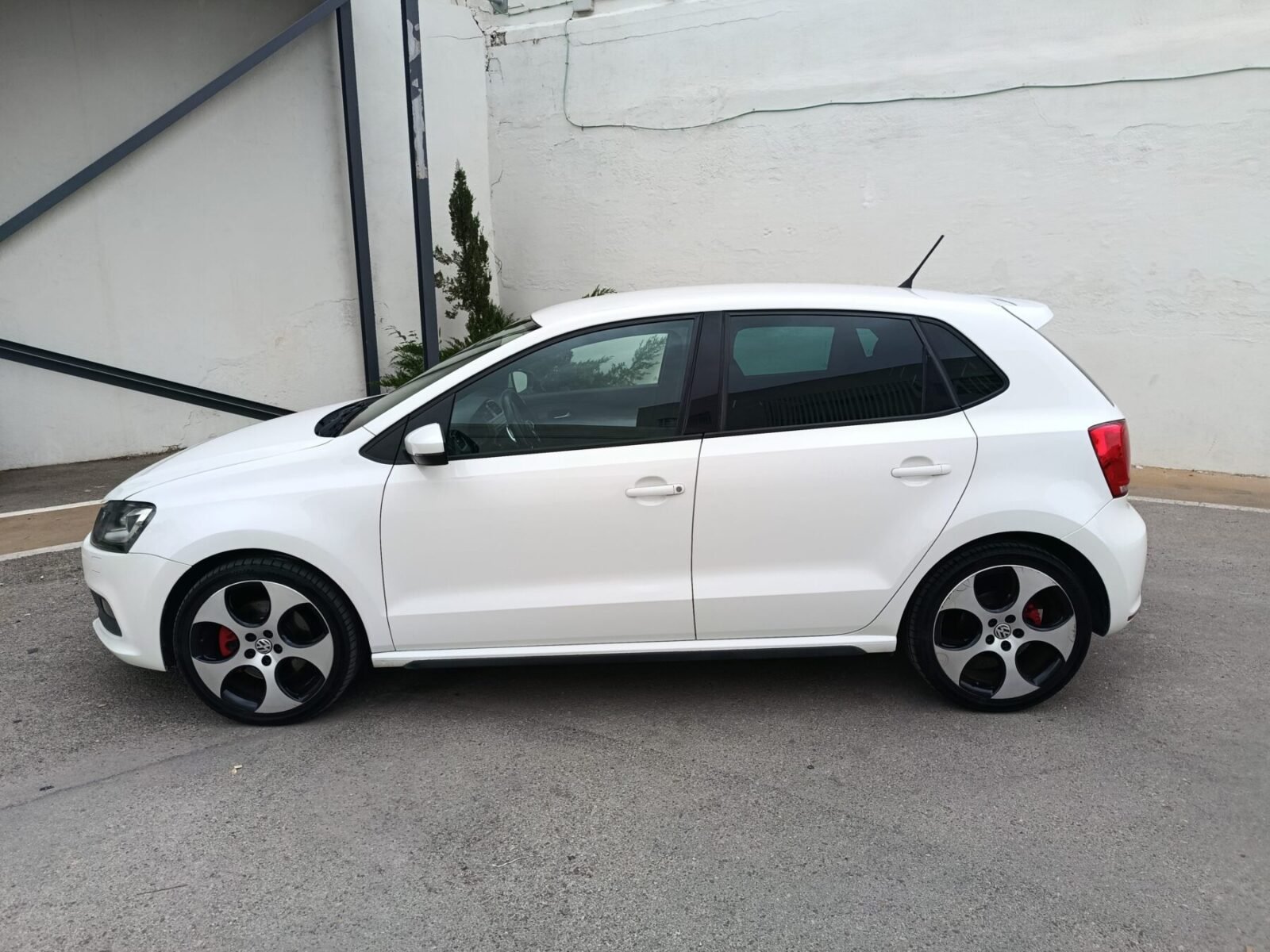 VOLKSWAGEN POLO 1.4 TSI DSG GTI